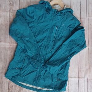 Paradox Waterproof & Breathable Rain Jacket. Teal. Womans Medium.